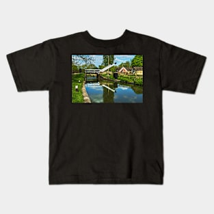 Aubreys Lift Bridge  At Thrupp Kids T-Shirt